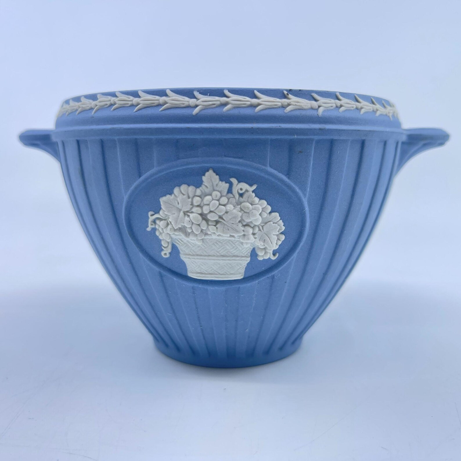Vintage Wedgwood Jasperware Blue Bpwl With White Floral Basket Relief - Etsy | Etsy (Global)