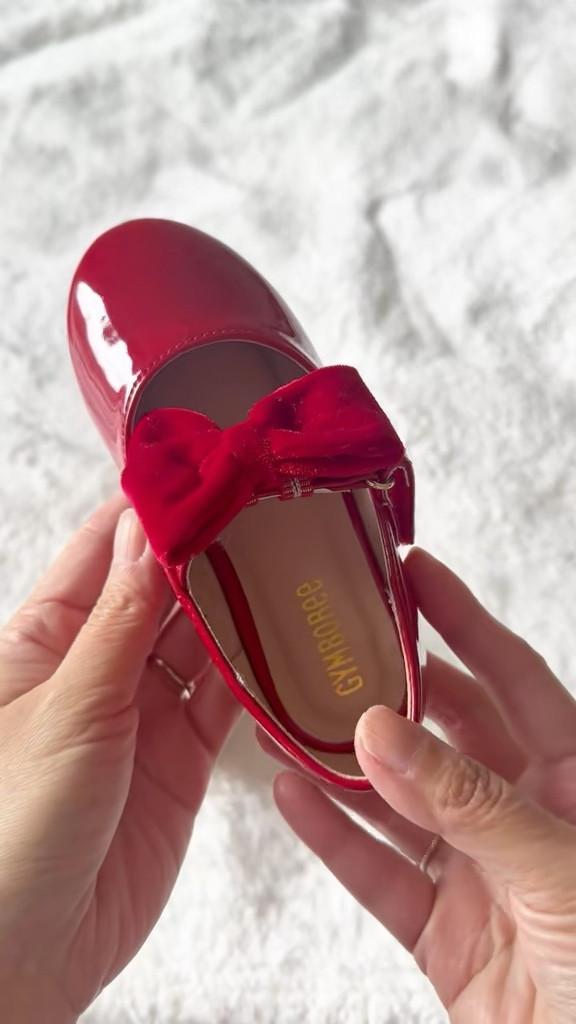Reb bow shoes. Available in store at The Children’s Place or on line at Gymboree 

#LTKHoliday #LTKKids #LTKTravel