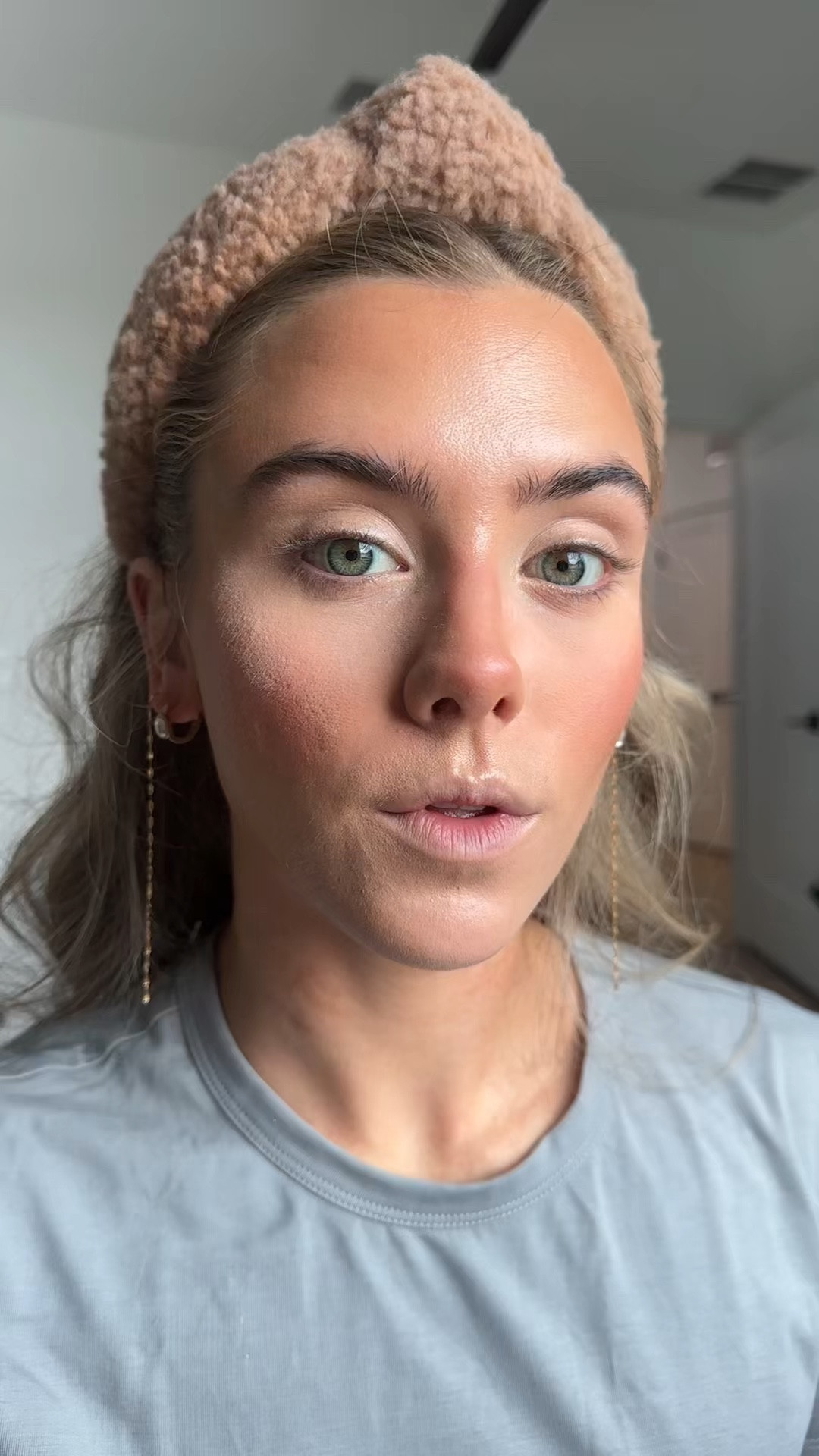 What Else You Need to Know: This clinically backed formula extends makeup wear up to 12 hours while improving skin radiance, texture, and moisture levels both immediately and over time. Glassy-film former creates an ultra-smooth finish, and ceramides deliver lasting moisture. Noncomedogenic and sensitive skin friendly. @kohls @Sephora

#LTKgrwm #LTKselfcare #LTKBeauty