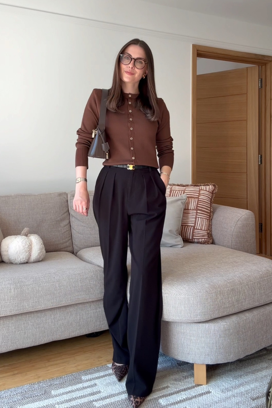 Autumn workwear - brown cardigan 🤎🍁

#LTKuk #LTKautumn #LTKeurope