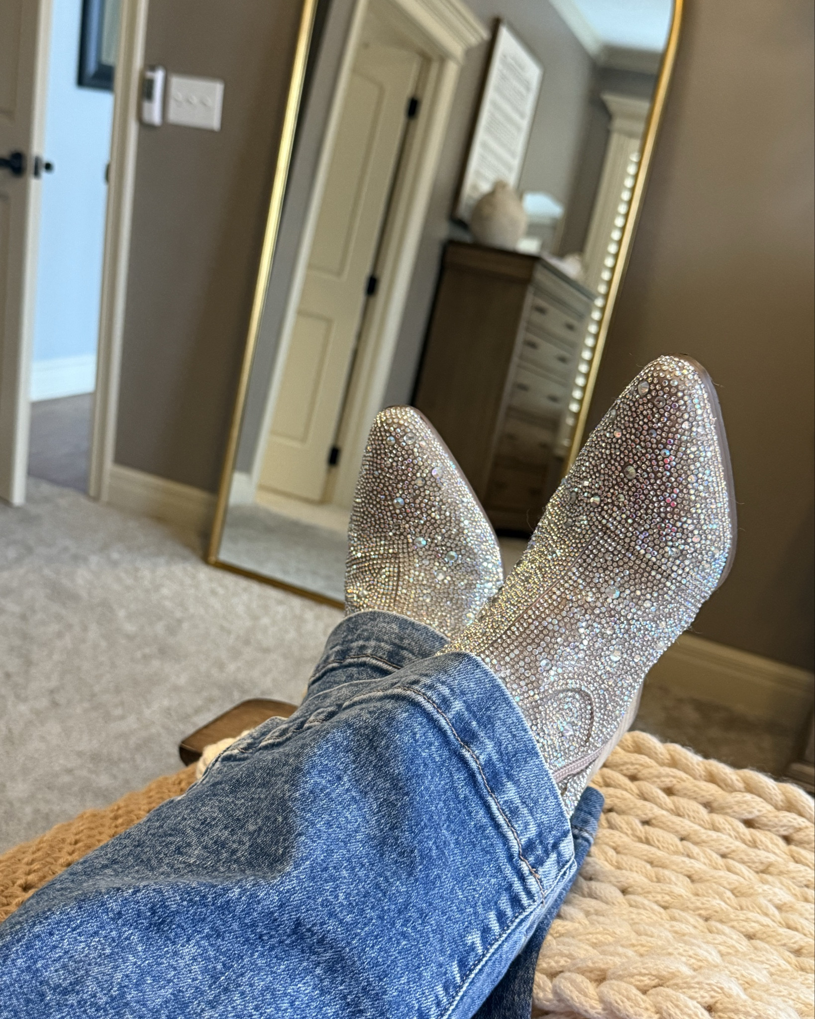 These boots are made for walking… bling bling style! 


Crazy Busy Mama 

#LTKFindsUnder50 #LTKShoeCrush #LTKStyleTip