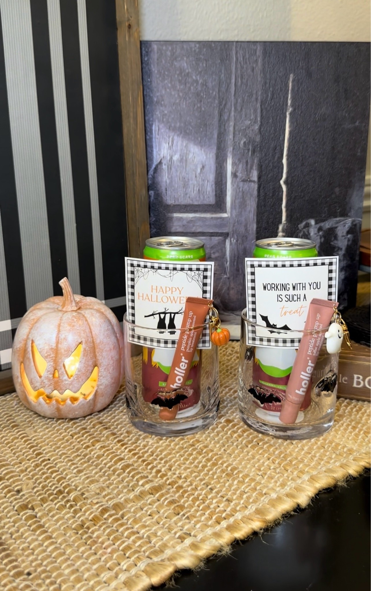 Affordable, spooky & simple mini Halloween boo basket!🎃🖤🧡🦇🍂

#LTKHome #LTKSeasonal #LTKstorytime