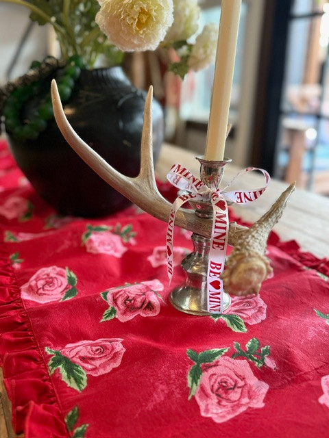 Valentine's Day refresh! 

 #LTKSeasonal #LTKHome #LTKFindsUnder50