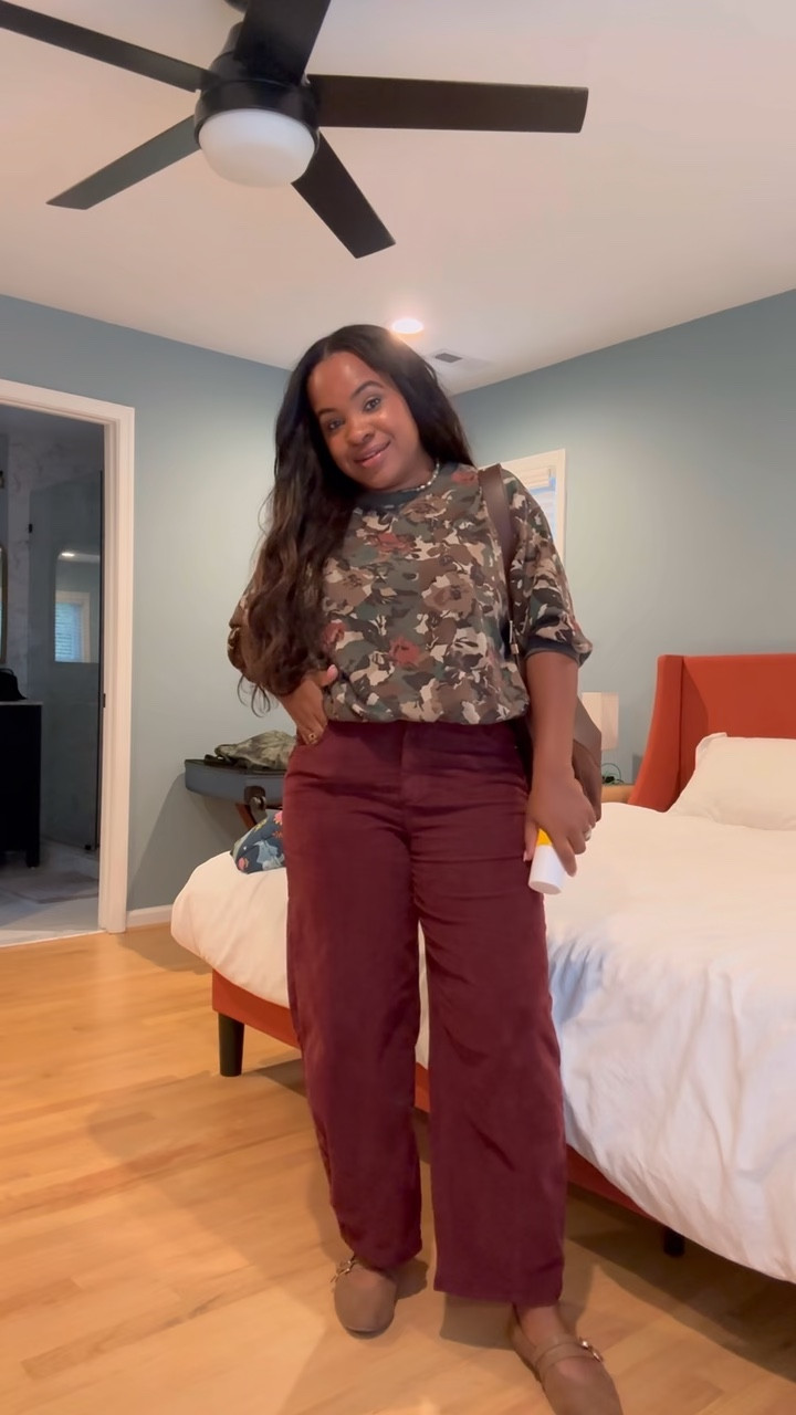 My barrel jeans on sale under $25 through today! 

#LTKSaleAlert #LTKFindsUnder50 #LTKStyleTip