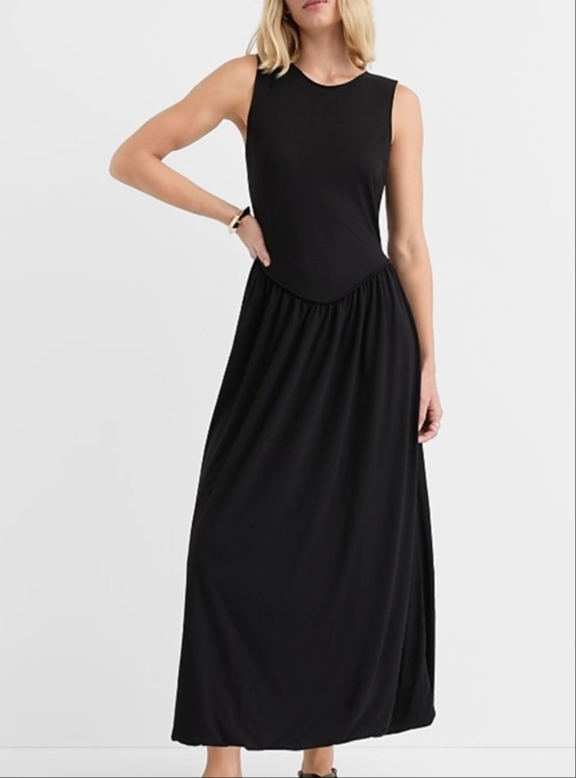 Petite drop waist bubble black dress for petite women.Hey I am 4'11/150cm petite fashion expert and I share style tips and fashion for short women.

#LTKPetite #LTKMidsize