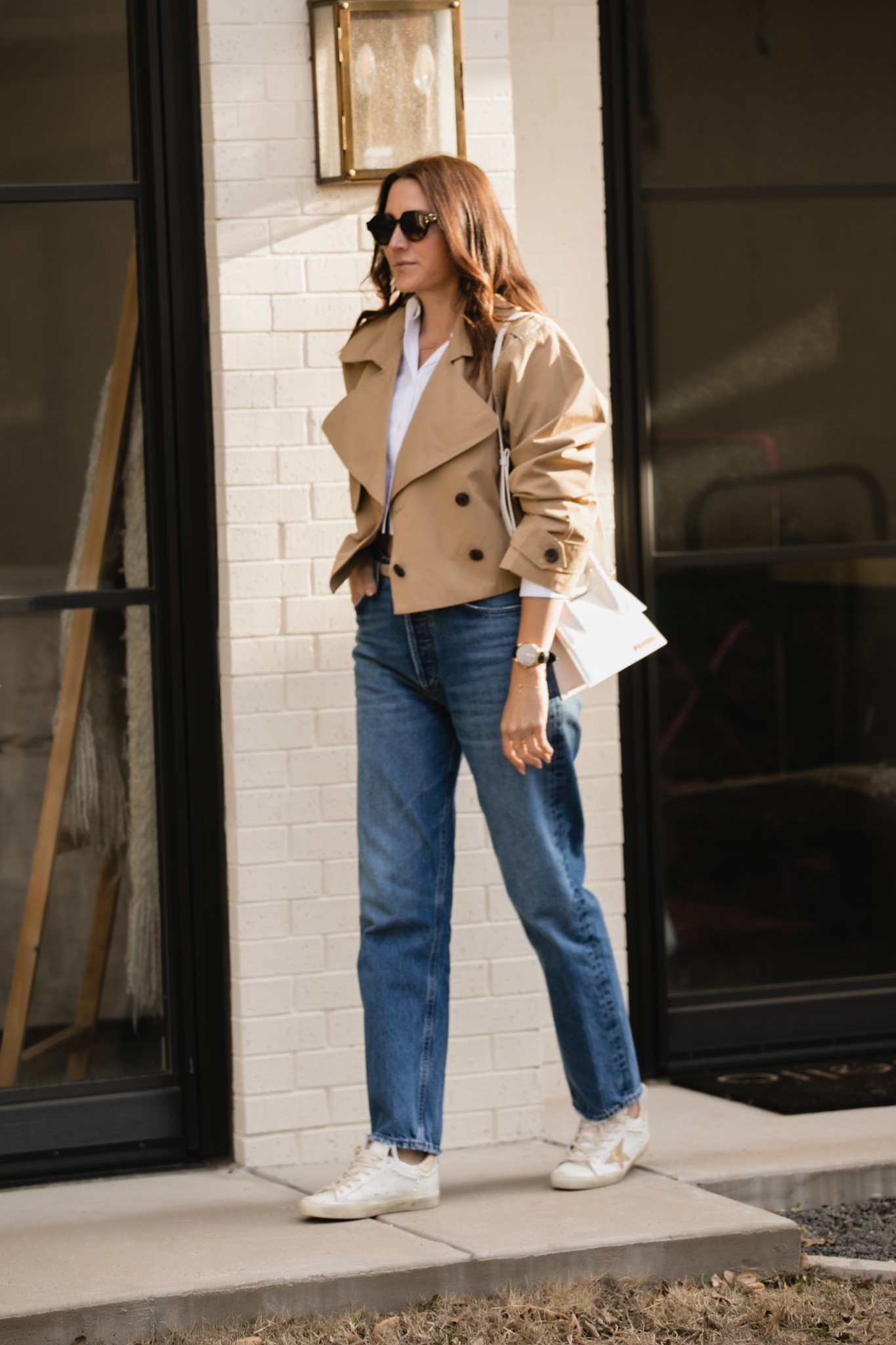 Cropped trench 
Agolde 90s jeans
White Sneaker
White bag

#LTKitbag #LTKstyletip #LTKshoecrush