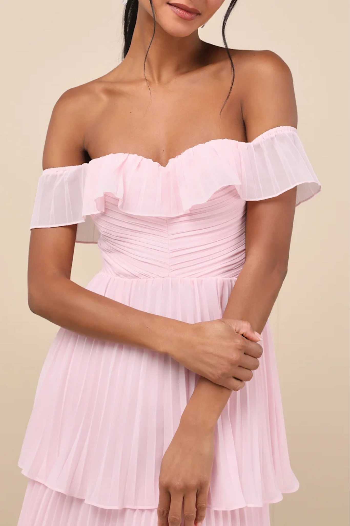 What a beautiful off the shoulder look for your spring and summer wedding events 

#LTKParties #LTKSeasonal #LTKWedding