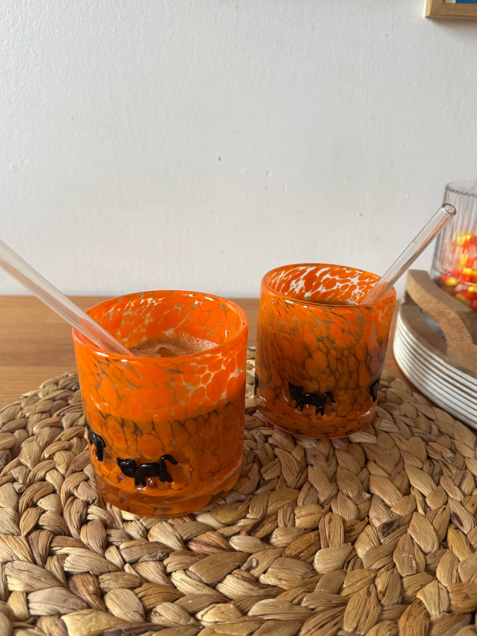 When it’s spooky season 🫶🏻✨

#LTKHome #LTKHalloween #LTKSeasonal