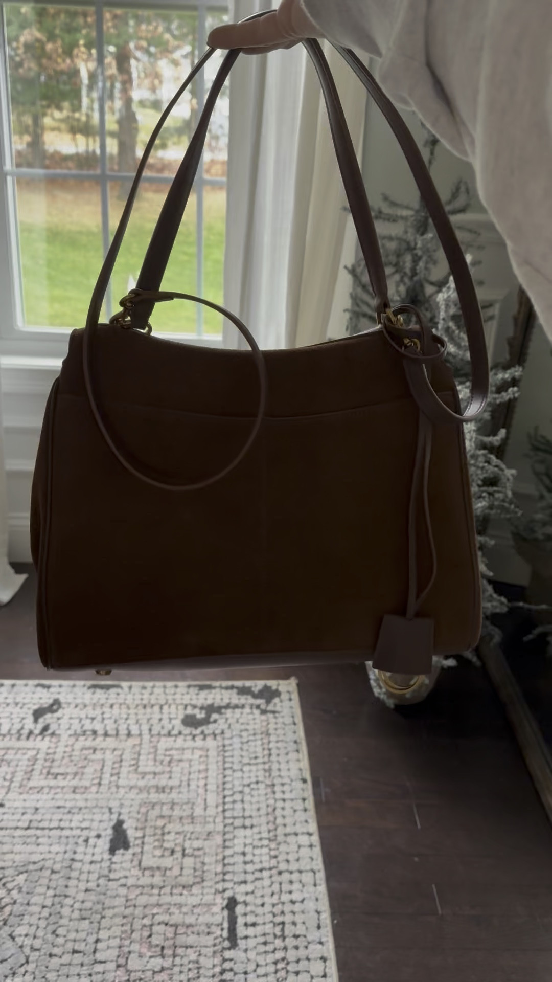 Gorgeous suede and leather bag! Mine is the medium size and it’s perfect for everyday! 

#LTKGiftGuide #LTKSeasonal #LTKItBag