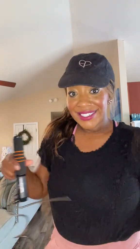 Love quick workouts with my Speedex jump rope! Most of the time my workouts consist of running behind my children, cooking, cleaning, chasing chickens, and gardening too 💕❤️🌸😍 Check out my favorite workout clothes and sneakers ❤️ #workout #fitness #momlife #health #jumprope #motivationmondays #workoutoutfit #sneakers 

#LTKActive #LTKfitness #LTKshoecrush