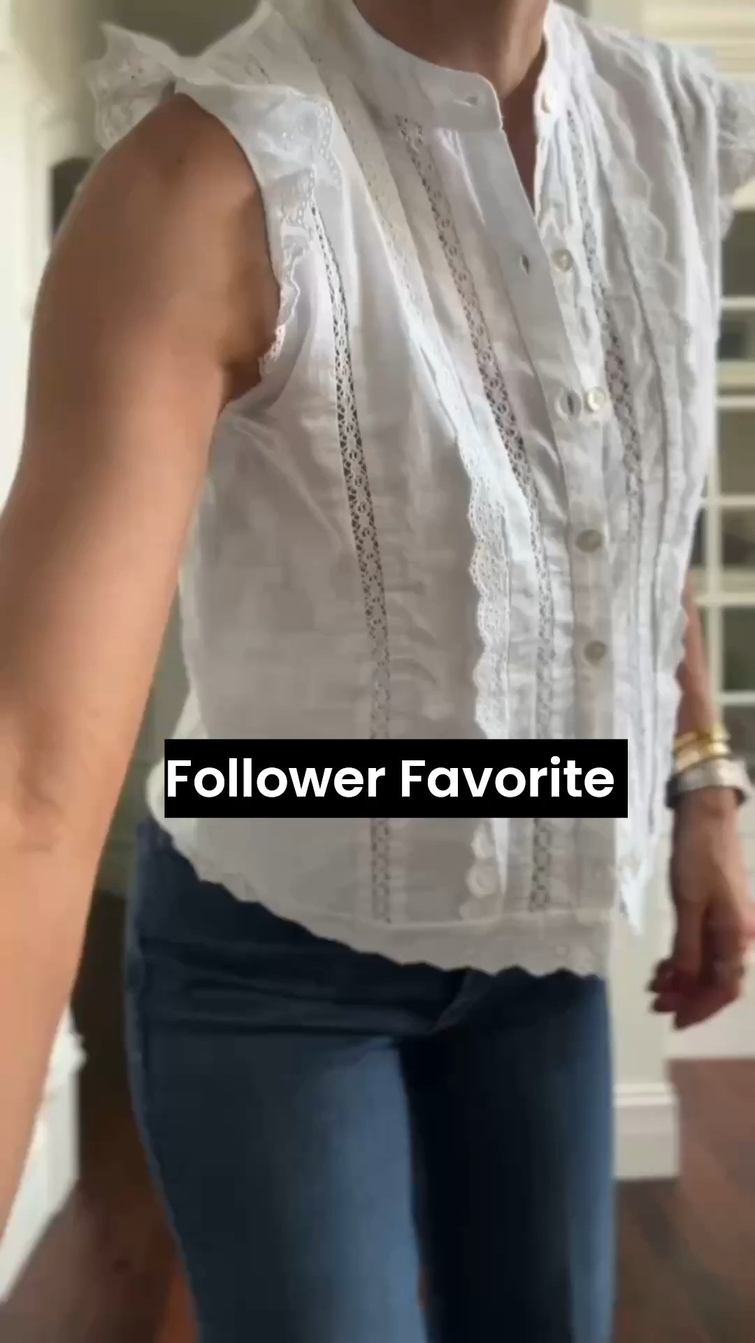 You all have been living better than basic white tops and this @nordstrom top has an Amazon look alike!

#LTKootd