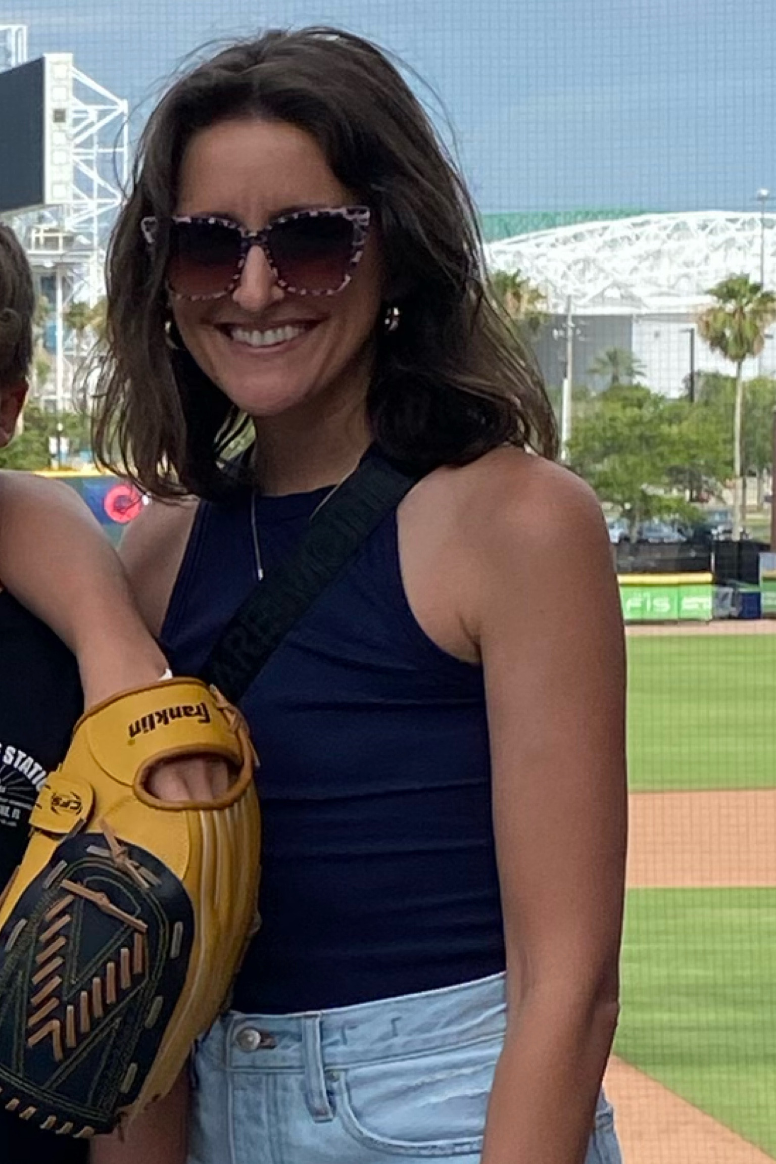 Best $8 I’ve ever spent.

Have this tank in SEVEN colors.

Runnnnn

#LTKSummerSales #LTKOver40 #LTKFindsUnder50