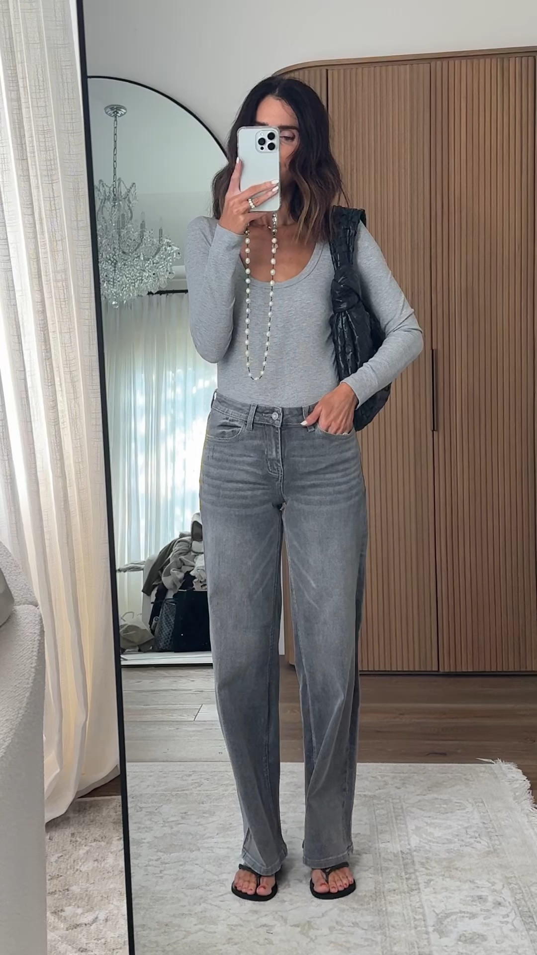 I’m so impressed with these jeans! They are so comfortable and very easy to style either in the daytime or nighttime✨ #stylinbyaylin #aylin #amazon

#LTKgrwm #LTKootd #LTKOver40