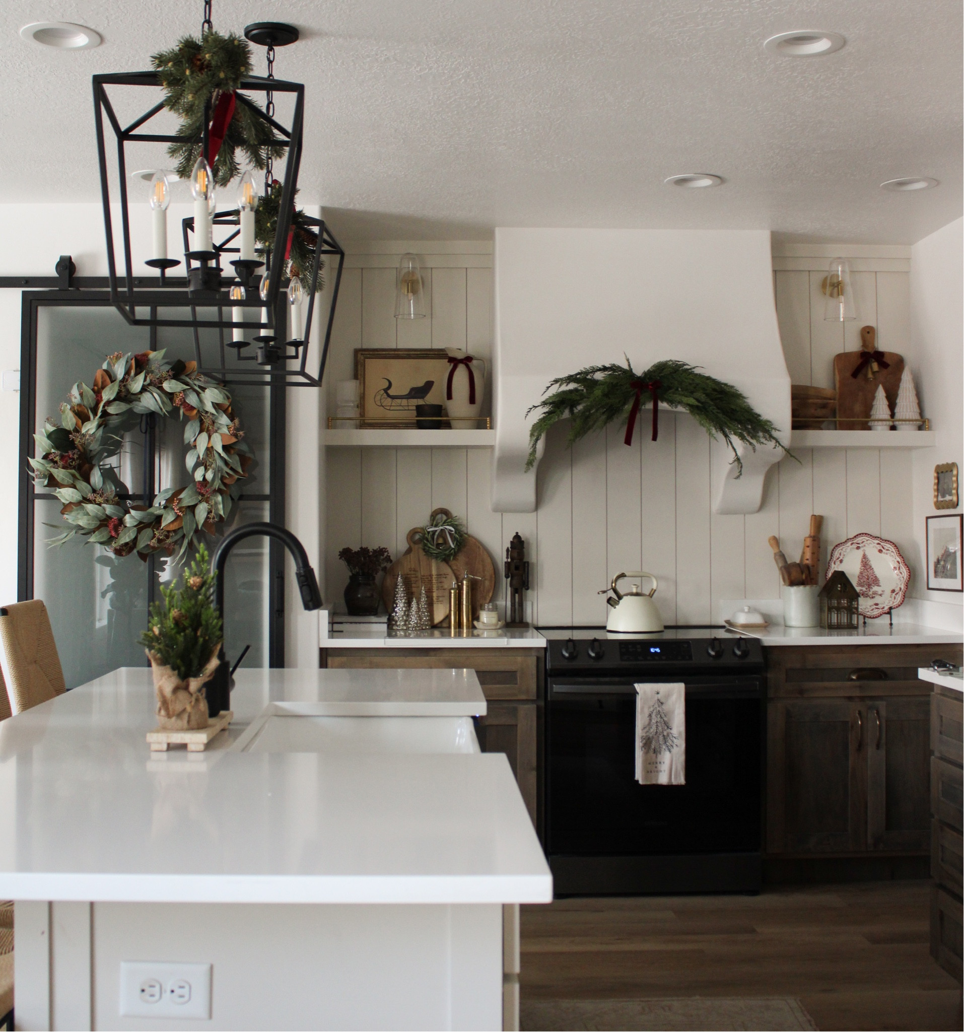 Christmas kitchen! 

#LTKHome #LTKHoliday