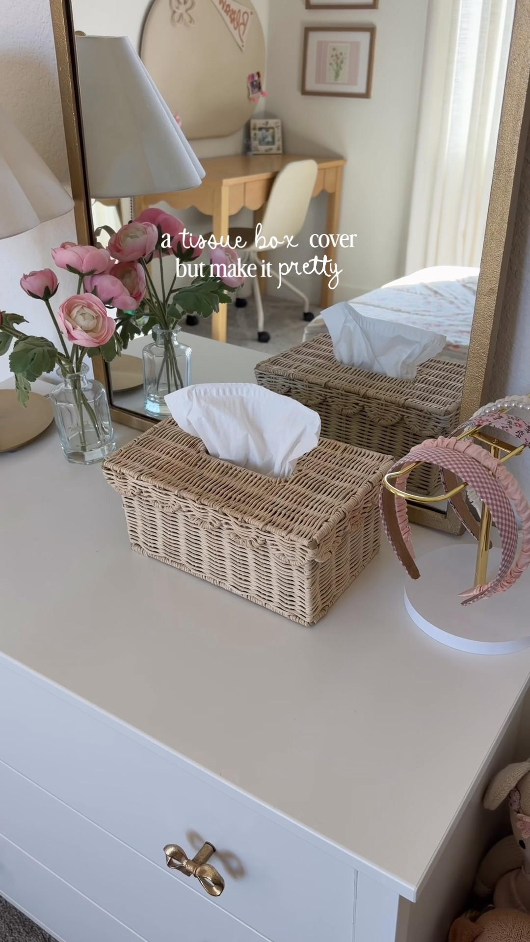 A rattan & scalloped tissue box cover… yes please! 😍✨