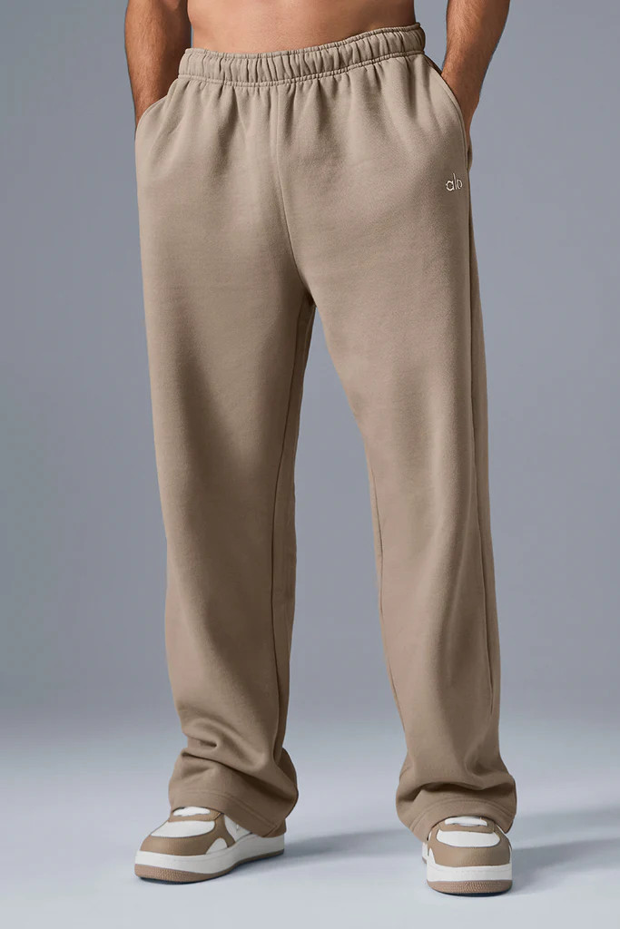 Accolade Straight Leg Sweatpant - Gravel | Alo Yoga (US)