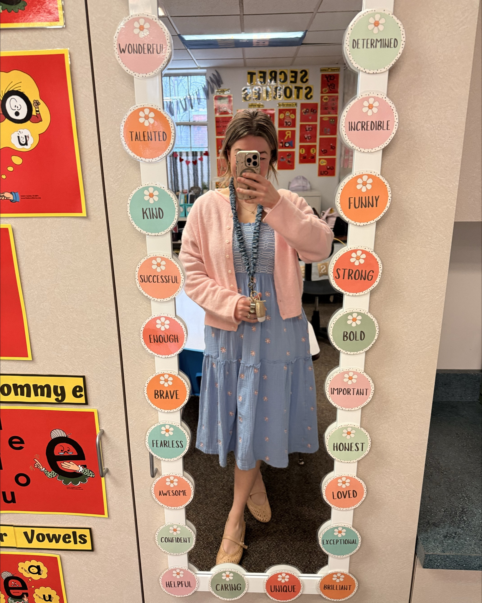 Teacher OOTD👩🏼‍🏫🩵🌸

#LTKootd #LTKSeasonal #LTKSpringSale