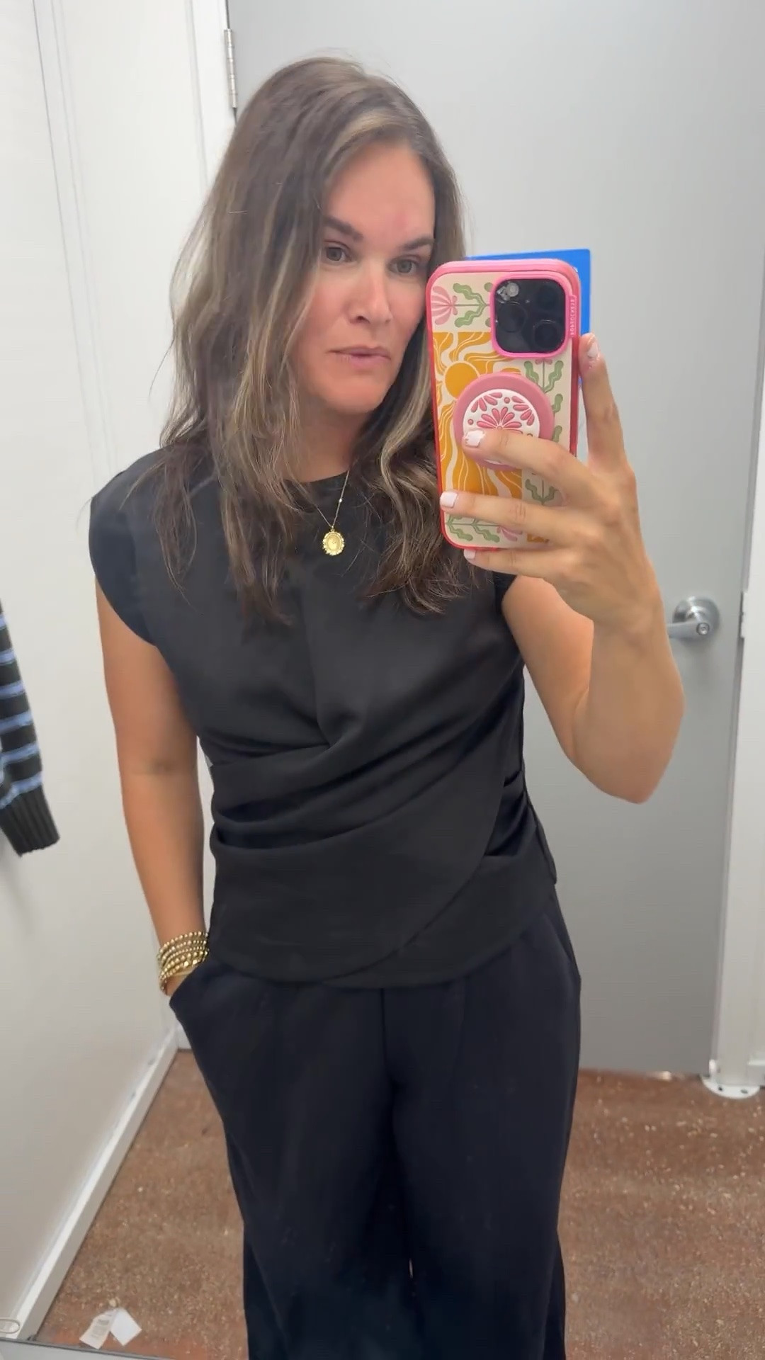 Walmart activewear is seriously SO good right now!! 👏 This Avia matching set gets a 10/10 from me! The wrap top is so flattering, and the wide leg pants are perfect for busy mom days. Love that you can wear them together or separately!

Walmart matching set, Avia activewear, Walmart fashion, wrap tank top, wide leg pants, scubaknit pants, casual mom outfit, Walmart athleisure, comfortable matching set, everyday outfit, Walmart finds, JulieFranks