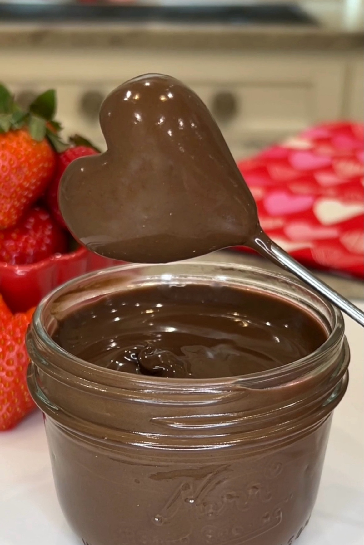 Heart-Shaped Chocolate Covered Strawberries are an easy and fun way to spruce up your Valentine’s Day! 🍫🍓❤️

#LTKSeasonal