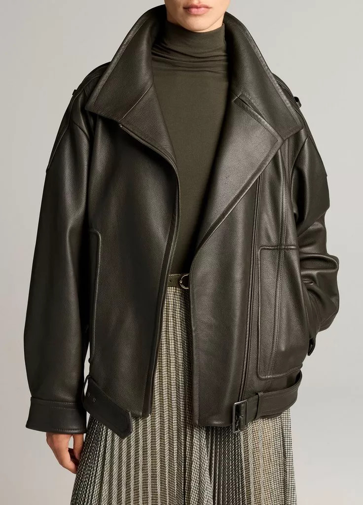 Women's Leather Oversized Biker Jacket, Dark Fig, Size M Vince | Vince LLC