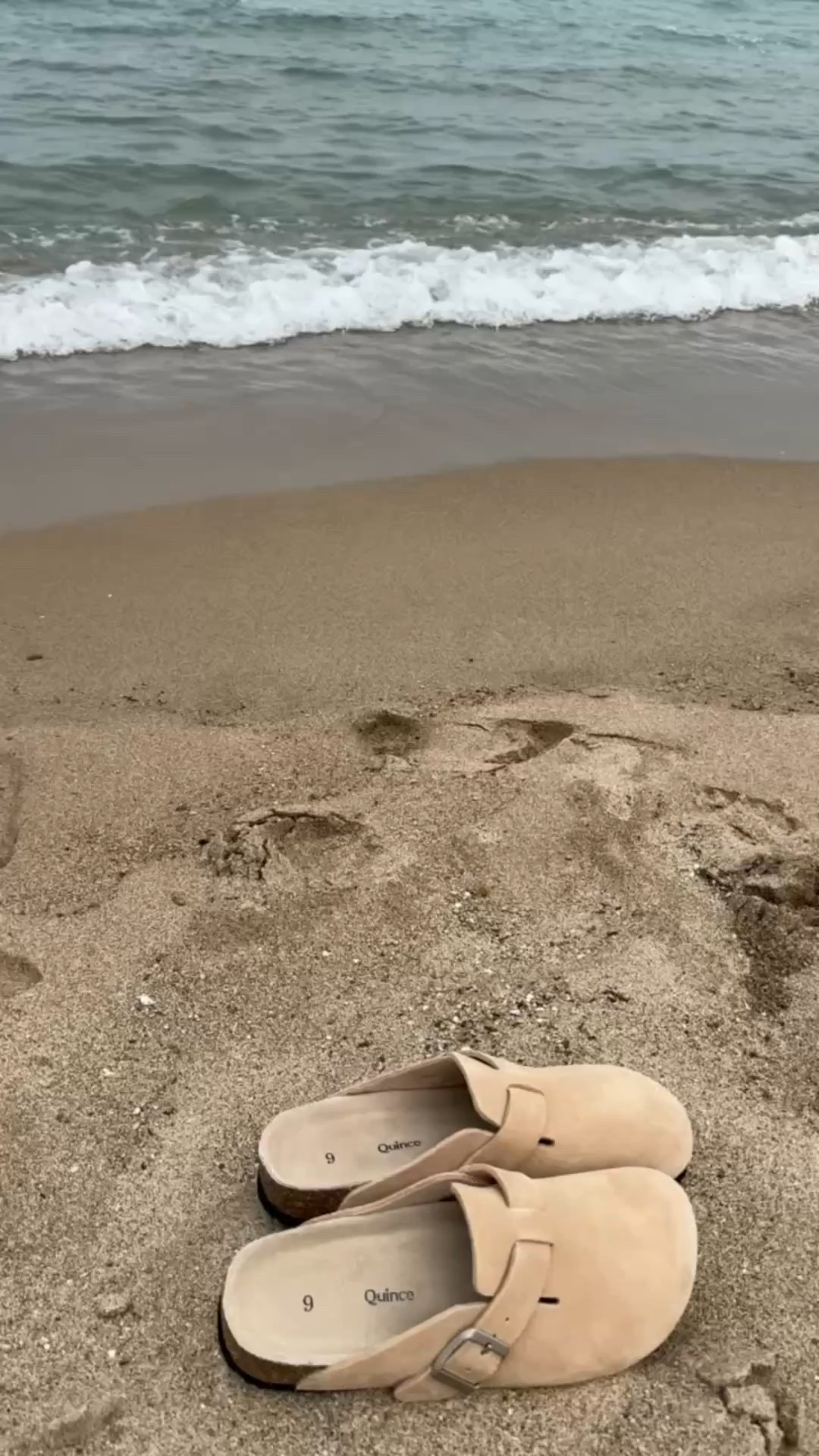 @onequince beachy favorites. Use this code for 10% off your first purchase with Quince. INFG-25ANNMARIESCHEIDLER10

#LTKSeasonal #LTKOver40