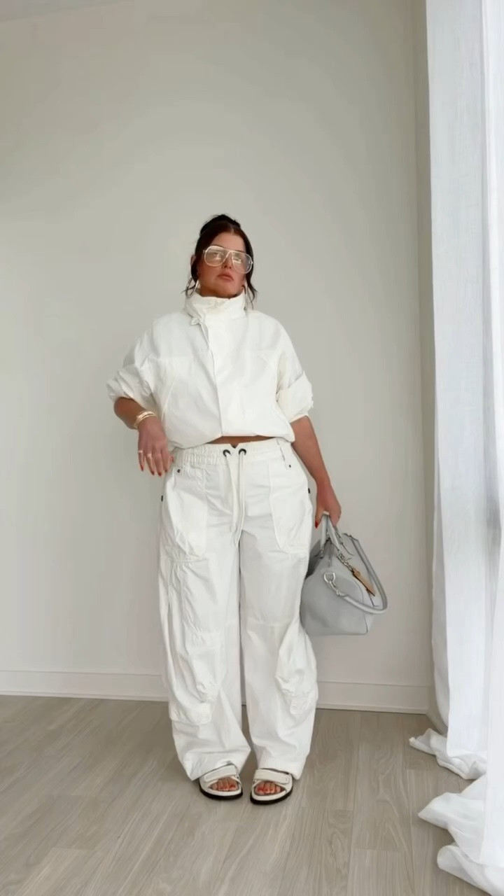Summer outfit 
Jeans
Barrel pants

#LTKootd #LTKActive