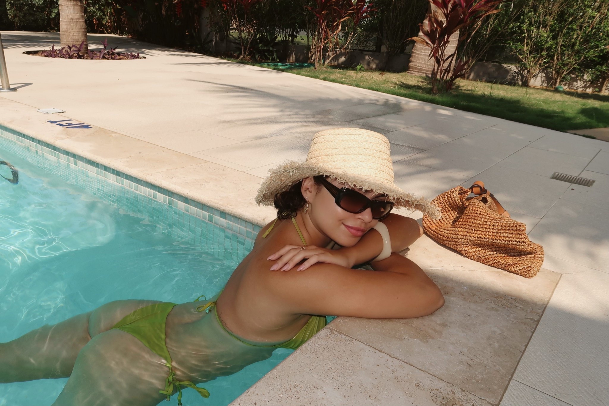 pool day 👙

#LTKSwim #LTKTravel #LTKSeasonal