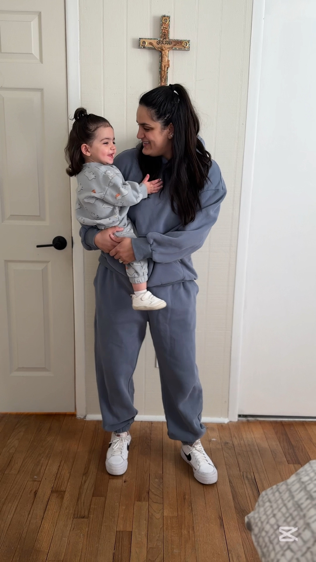 Mom Fit
Sweatsuit: Large

#LTKFamily #LTKActive #LTKKids
