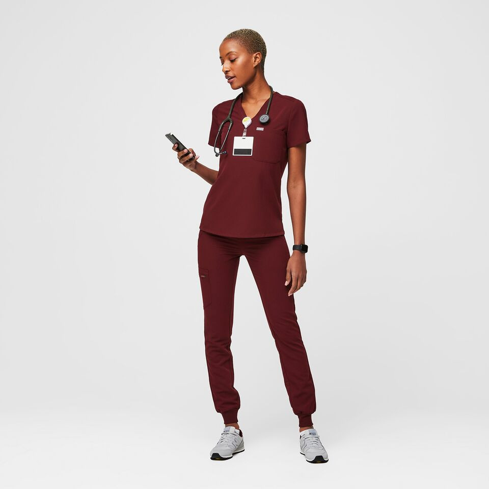 Women's Catarina One-Pocket Scrub Top™ - Burgundy · FIGS | FIGS