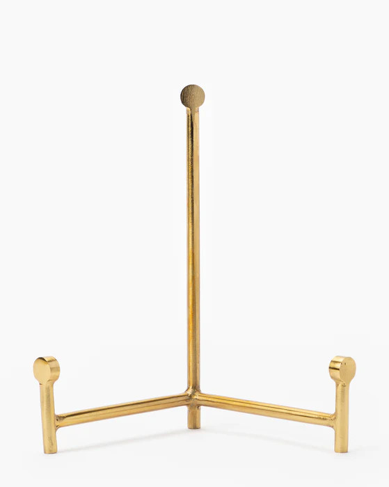 Rounded Edge Easel | McGee & Co.
