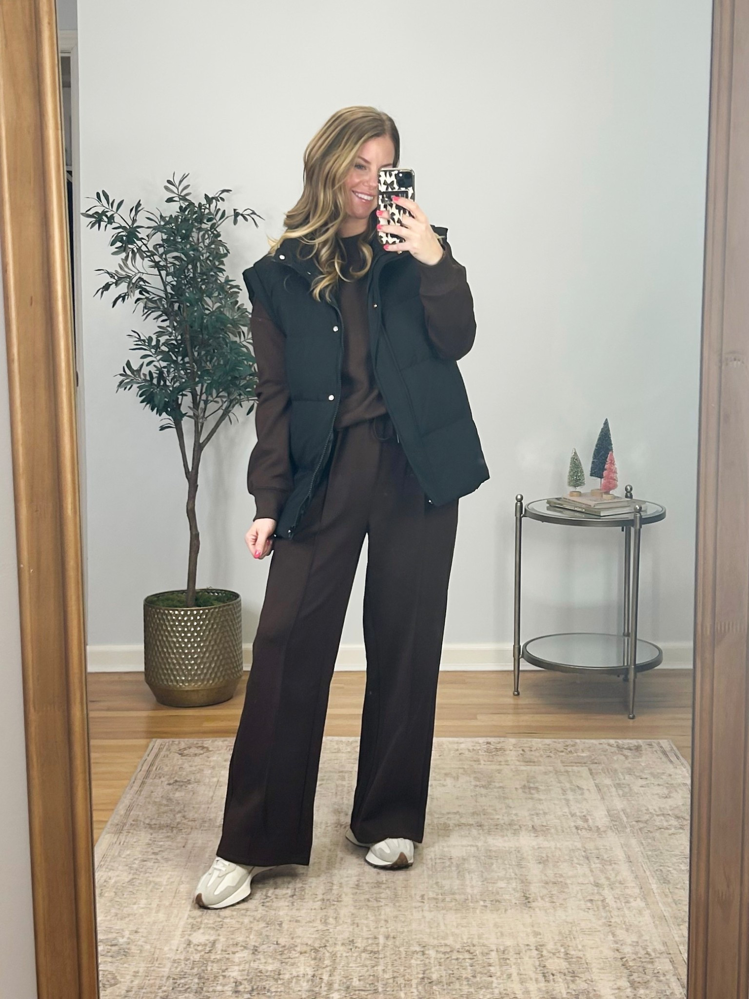 Super comfy outfit. Wearing size medium but probably could have done a small 

#LTKFindsUnder100 #LTKmomlife #LTKFindsUnder50