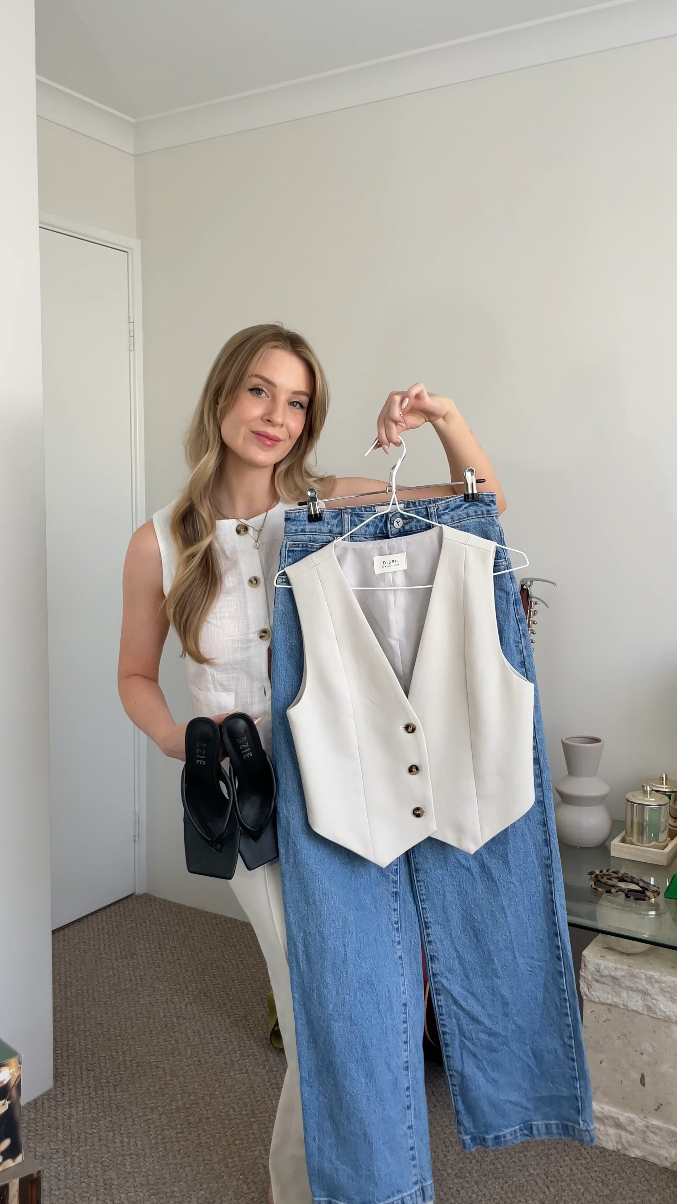 Day 14/30 summer outfit inspo - wondering how to wear a vest for summer? I love it with a comfy pair of jeans in the evening! #LTKGift 

#LTKaustralia #LTKstyletip #LTKGiftGuide