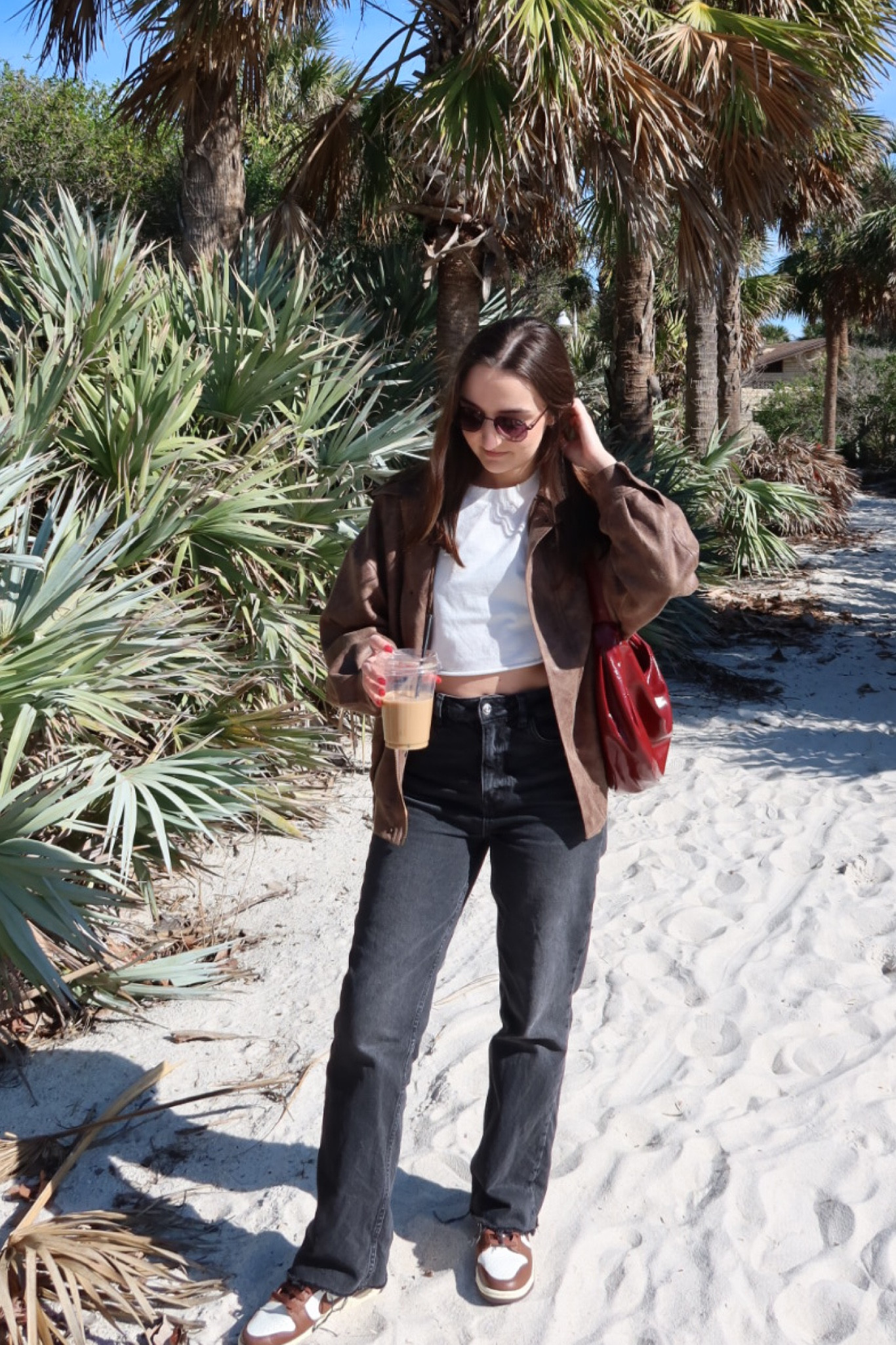winter in florida 🤎



straight leg jeans, dark wash jeans, black jeans, zara, princess polly, basic tee, basic white tee, every day casual jacket, brown aesthetic, brown jacket, red purse, nike dunk outfit

#LTKSeasonal #LTKStyleTip #LTKFindsUnder100