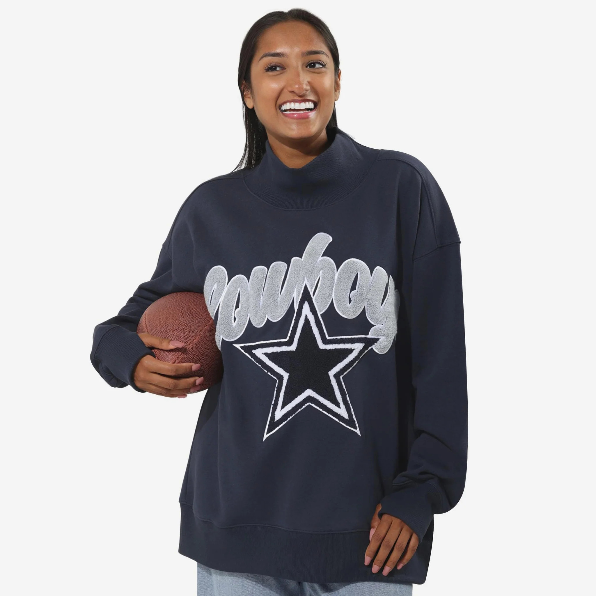 Dallas Cowboys Chenille Logo Oversized Mockneck Sweatshirt | FOCO inc