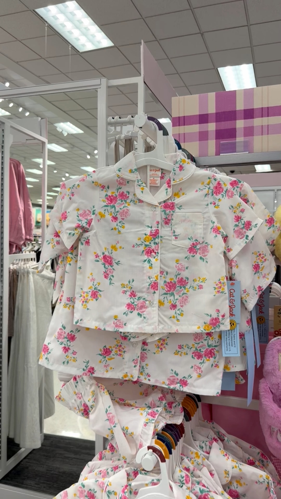 Mommy & me pajamas!

#LTKMothersDay #LTKmomlife #LTKgrwm