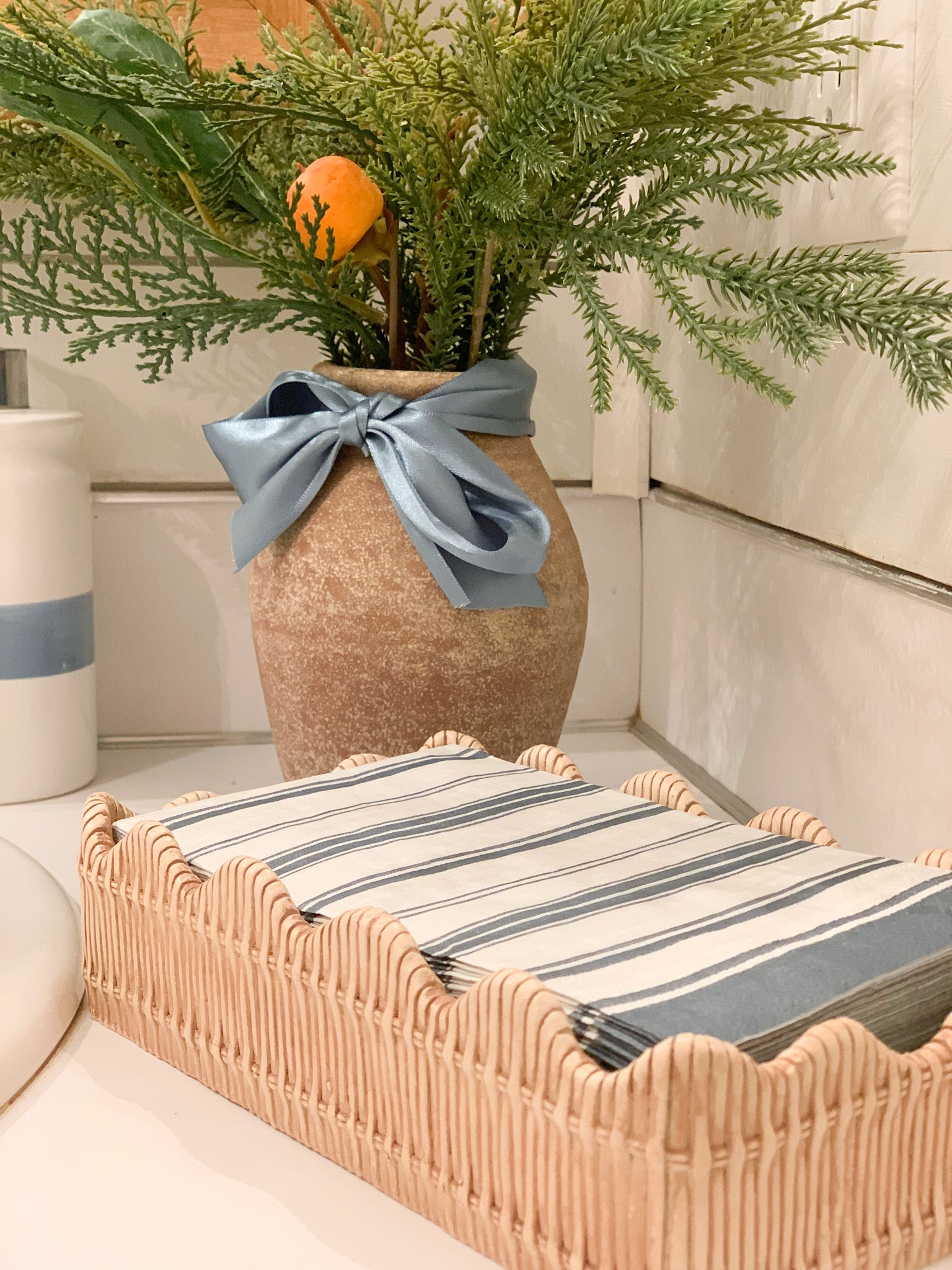 Adore this napkin and Kleenex holder. I don’t know about you , but all I want is a cute Kleenex holder in every room of my home. 


#LTKHome #LTKHoliday #LTKBeauty