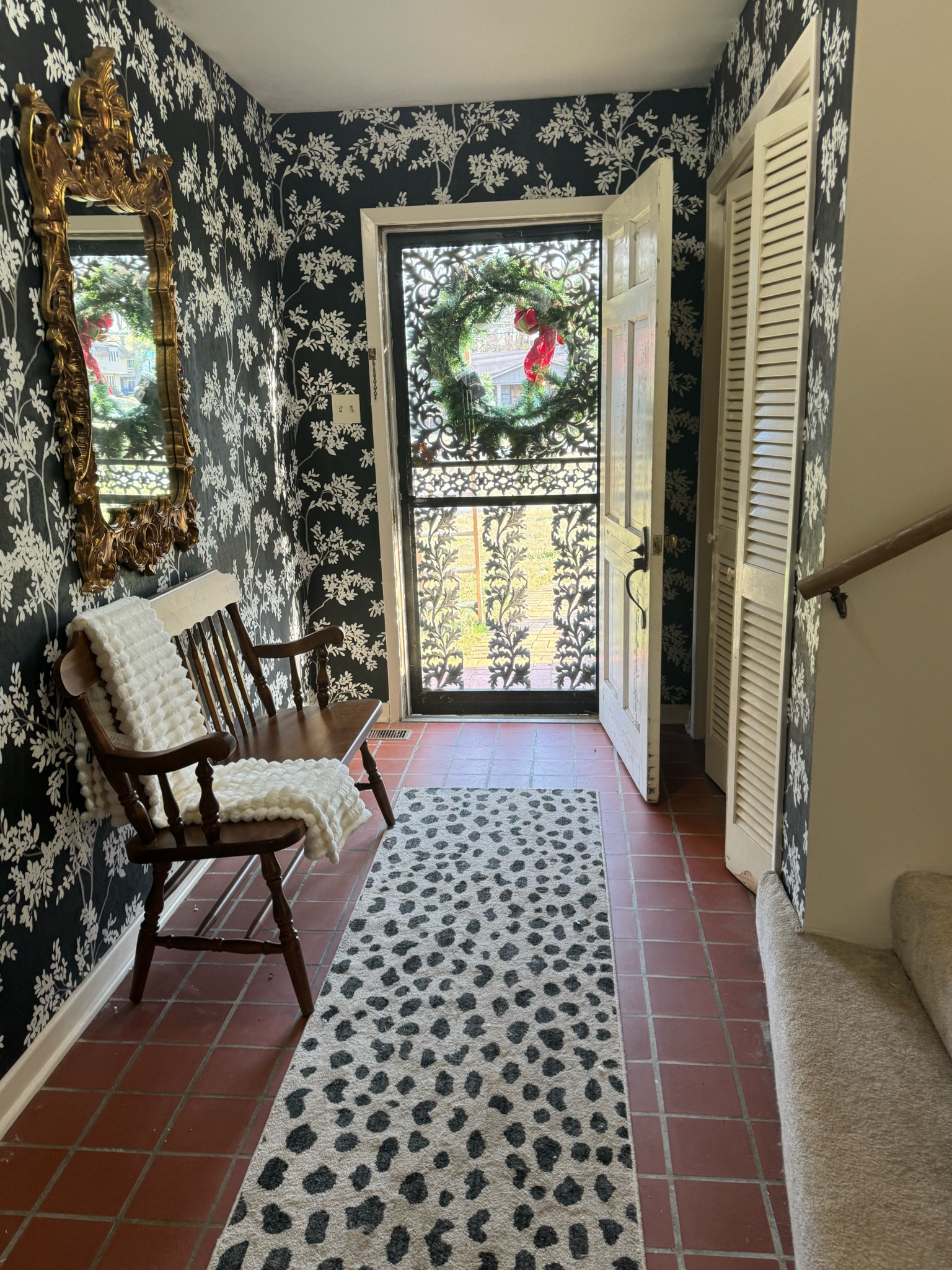 Foyer. Home decor. Entryway. Runner. Throw blanket. Modern  

#LTKSpringSale #LTKSeasonal #LTKhome