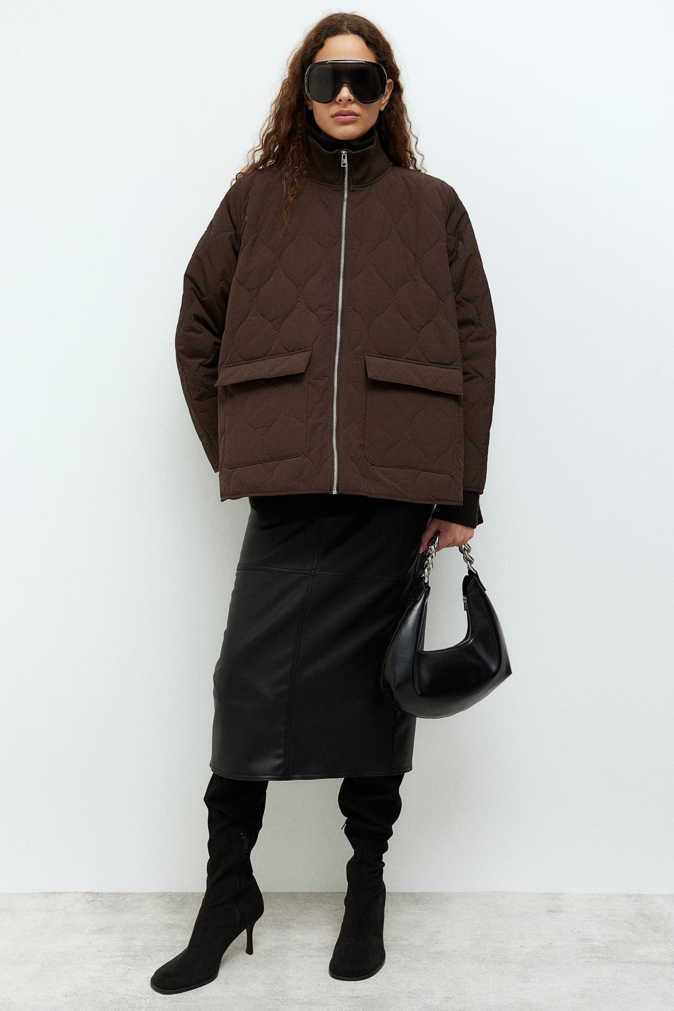 Oversized quilted jacket - Dark brown - Ladies | H&M GB | H&M (UK, MY, IN, SG, PH, TW, HK)