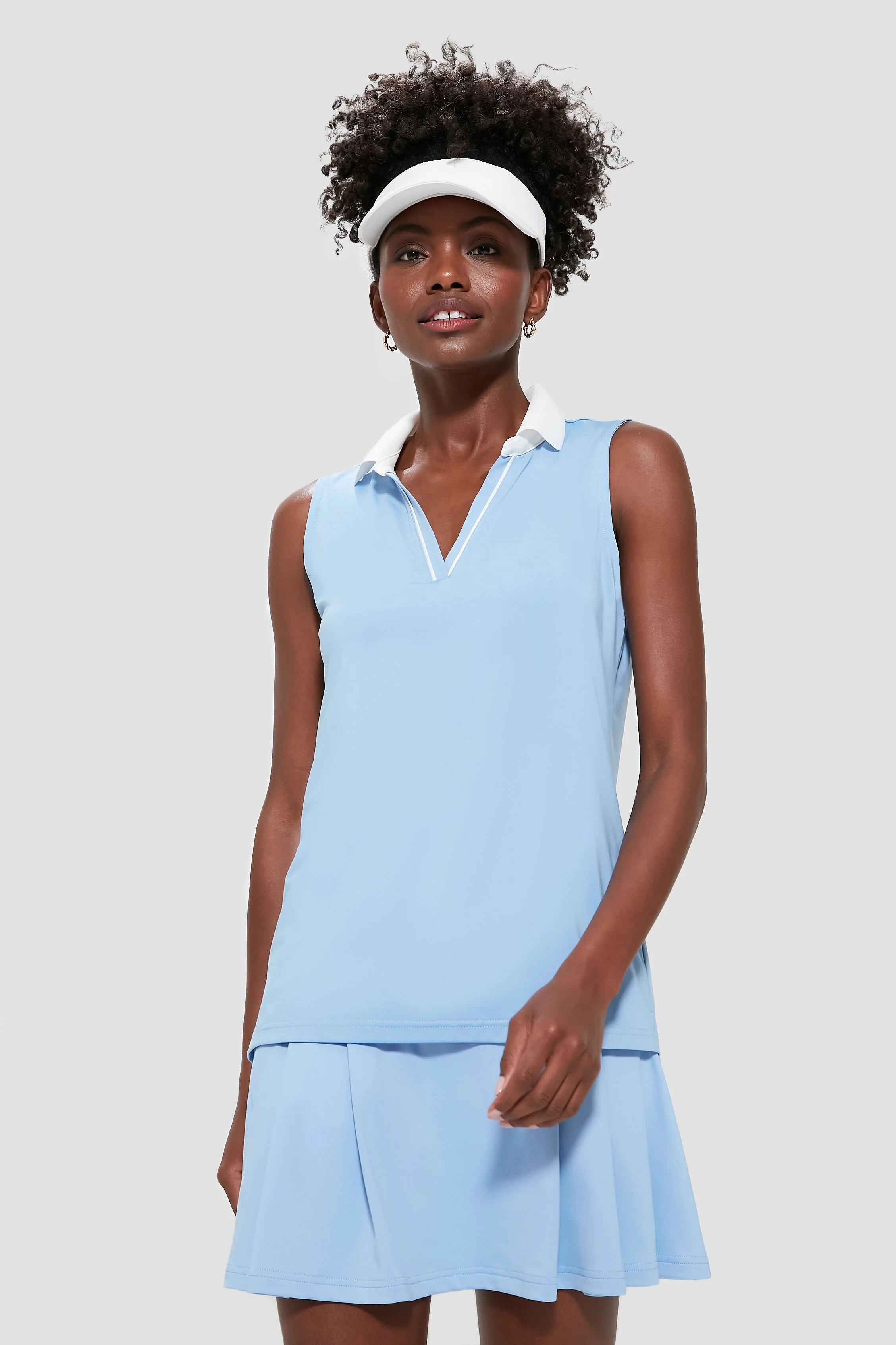 Chambray Sleeveless Polo 
                Tnuck Sport | Tuckernuck (US)