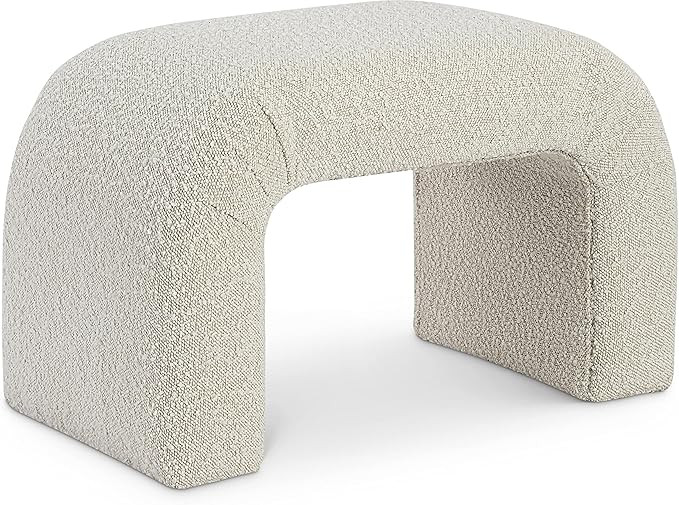 Meridian Furniture Niagara Collection Modern Upholstered Bench with Rich Boucle Fabric, Curved Co... | Amazon (US)