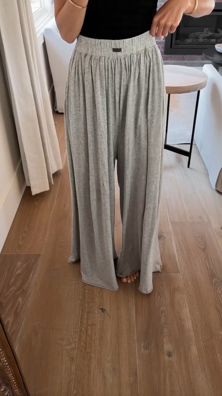 If I could only have one pair of pants to lounge around the house in these would be it! I’m just shy of 5-7” and wear the size XS. I also found my tank top on sale for $25 🙌🏼

#LTKootd #LTKmomlife #LTKOver40