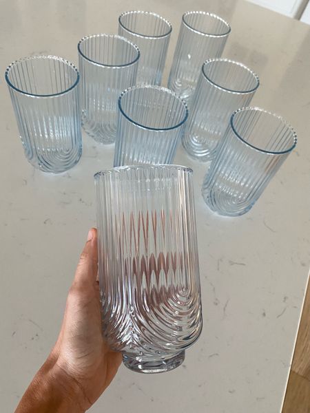 These tumblers are as practical ad they are pretty! #walmartpartner I love the ribbed arch design and the fact they look fancy but are actually PLASTIC! Super affordable and kid
Friendly! 

@walmart #walmart