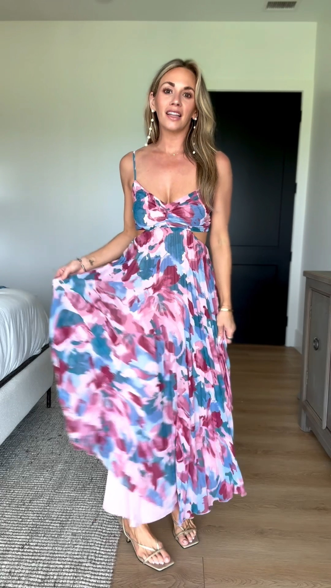 ABERCROMBIE BOGO 50% SALE!
this dress is so stunning, and definitely a contender for the wedding i’m going to! 

#LTKWedding #LTKootd #LTKSeasonal