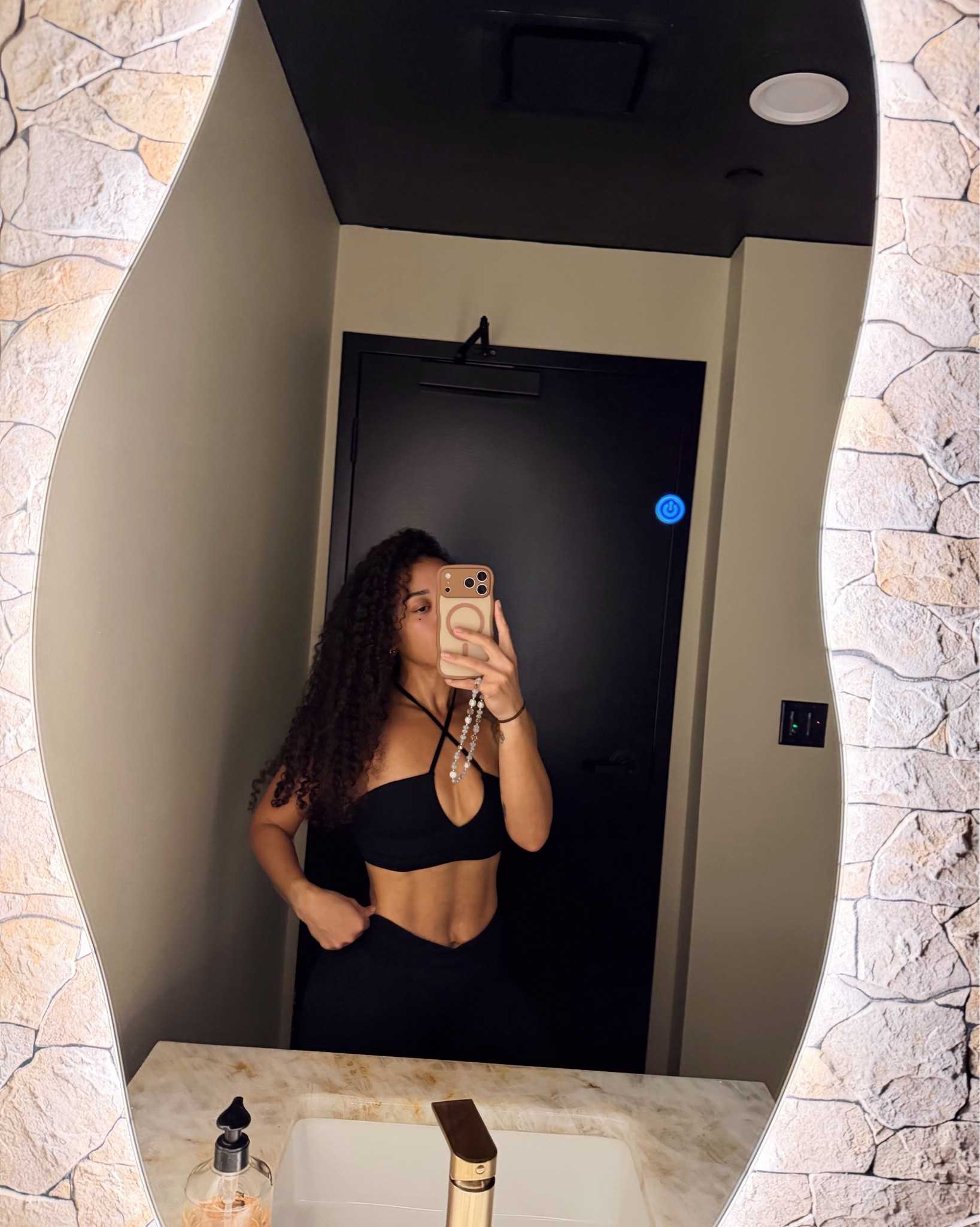 Love a cute lil Amazon set 🖤