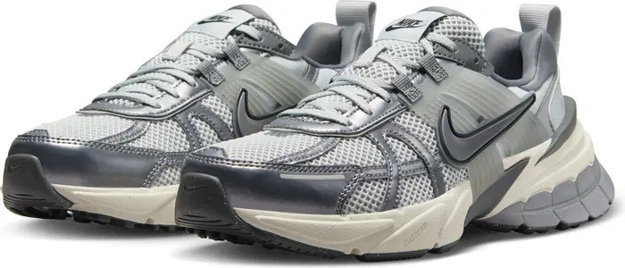 V2K Running Shoe (Women) | Nordstrom