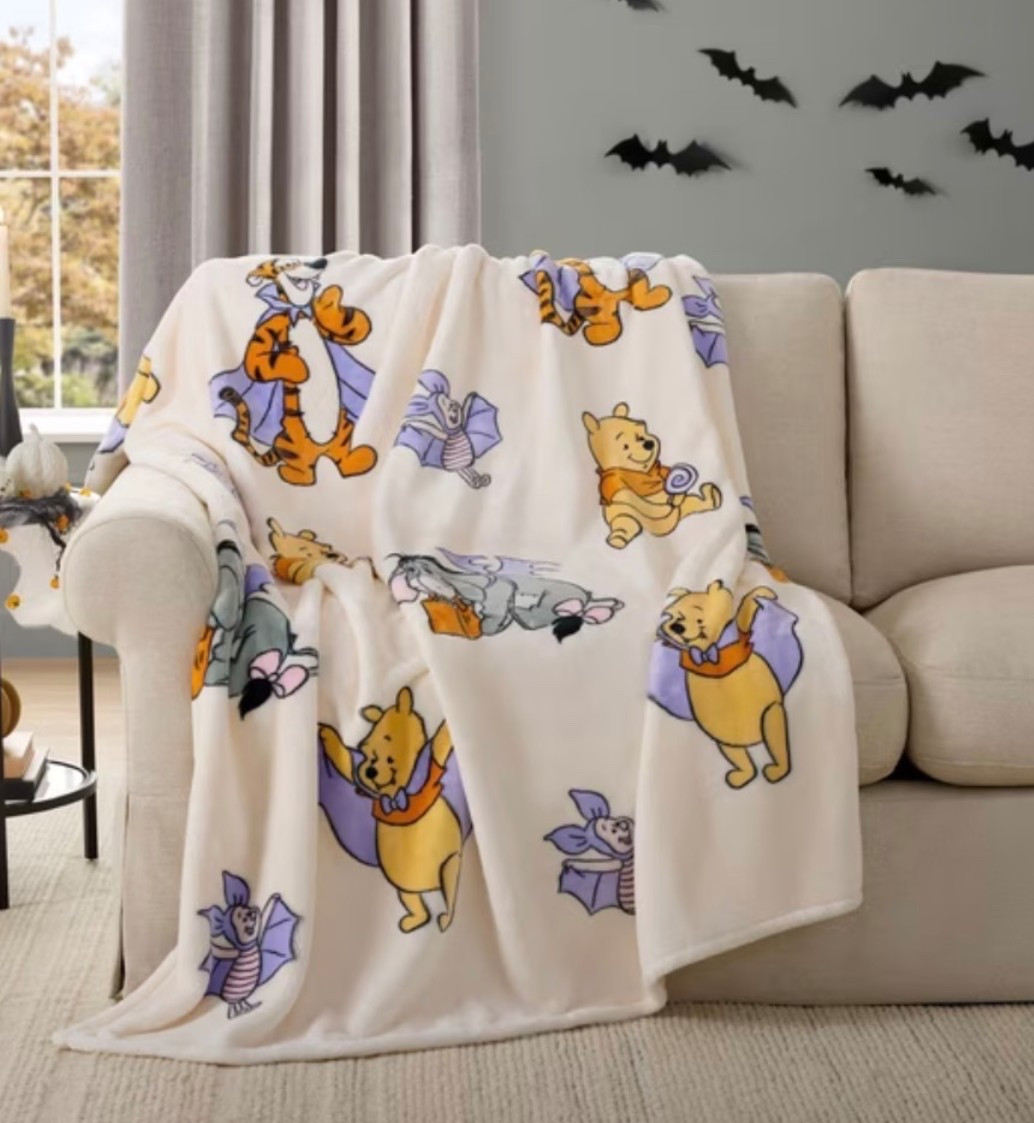Winnie the Pooh and friends spooky blanket