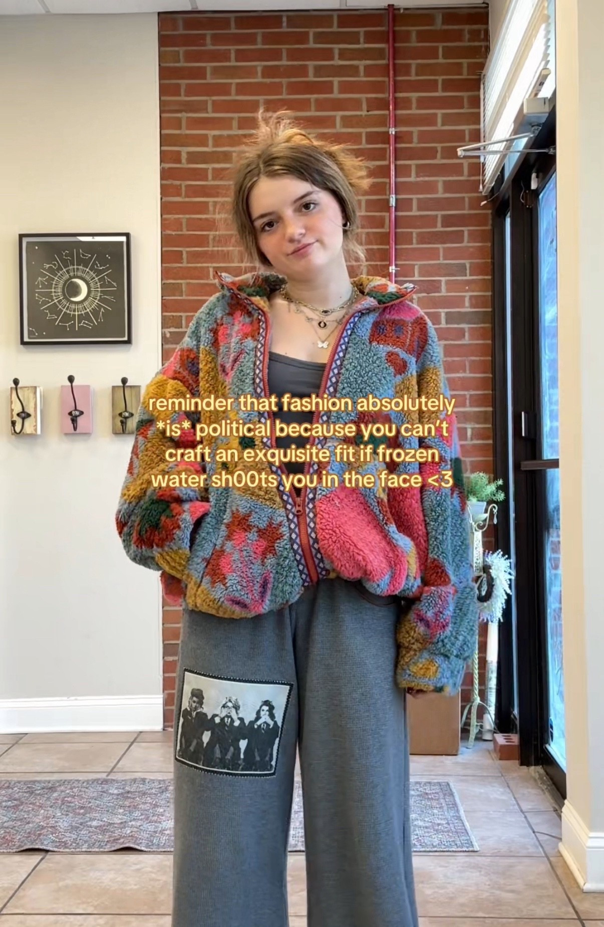 Colorful Loungewear Fit

#LTKgrwm #LTKFindsUnder50