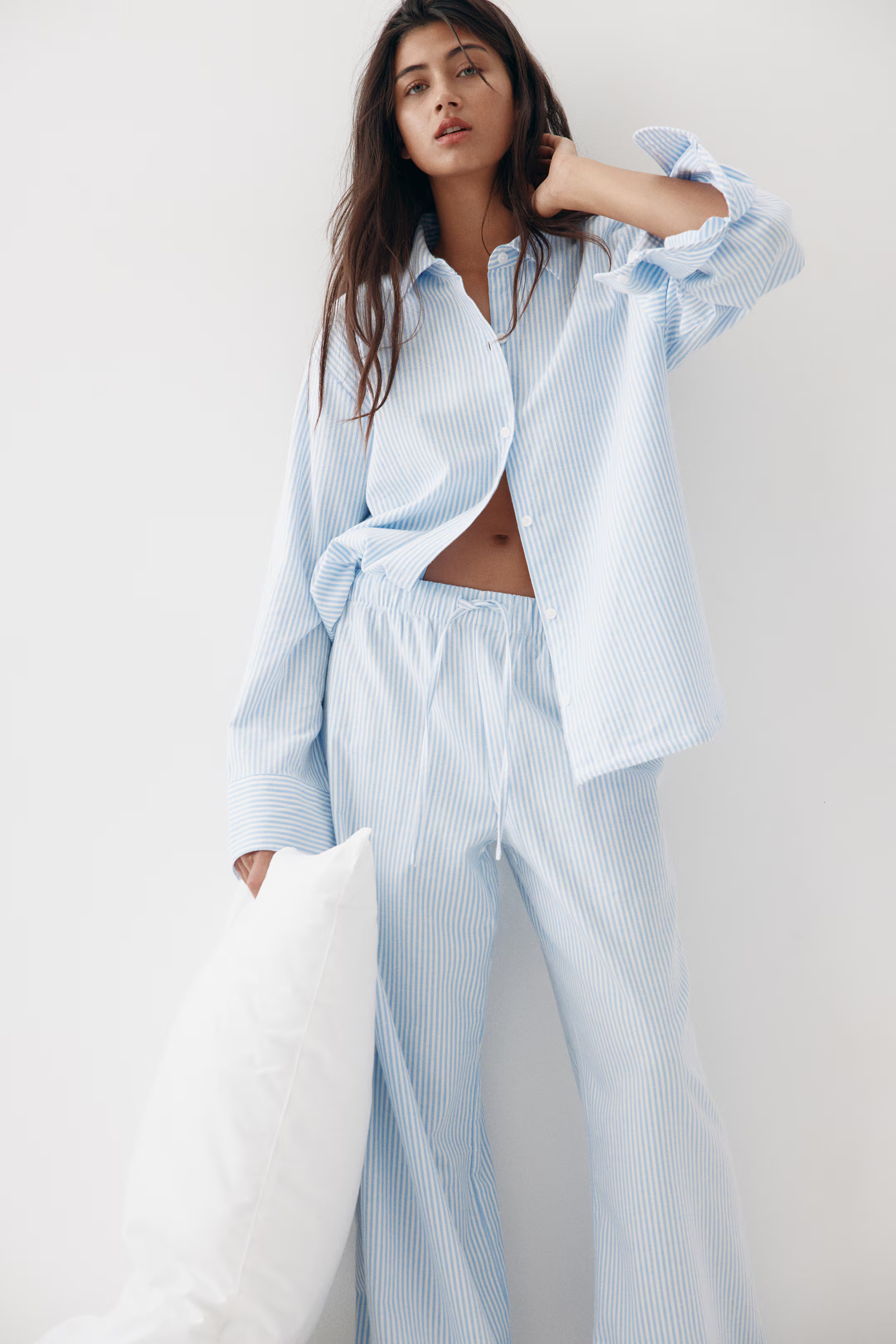 Pyjama aus Baumwollflanell | H&M (DE, AT, CH, NL, FI)