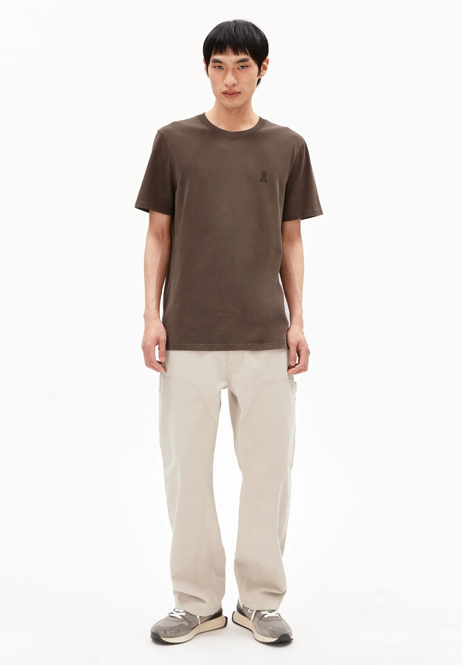 "ICONIC Å MAARKOS GMT DYE Heavyweight T-Shirt aus Bio-Baumwolle" | ArmedAngels (DE)