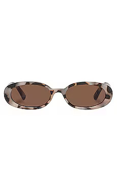 Le Specs Outta Love in Cookie Tort & Smokey Brown Mono from Revolve.com | Revolve Clothing (Global)